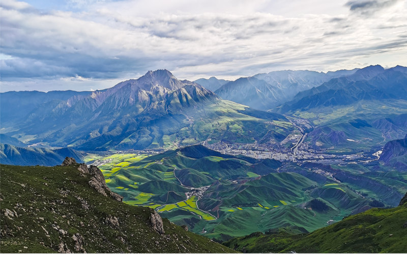 祁連山腹地美景。華旦才讓攝